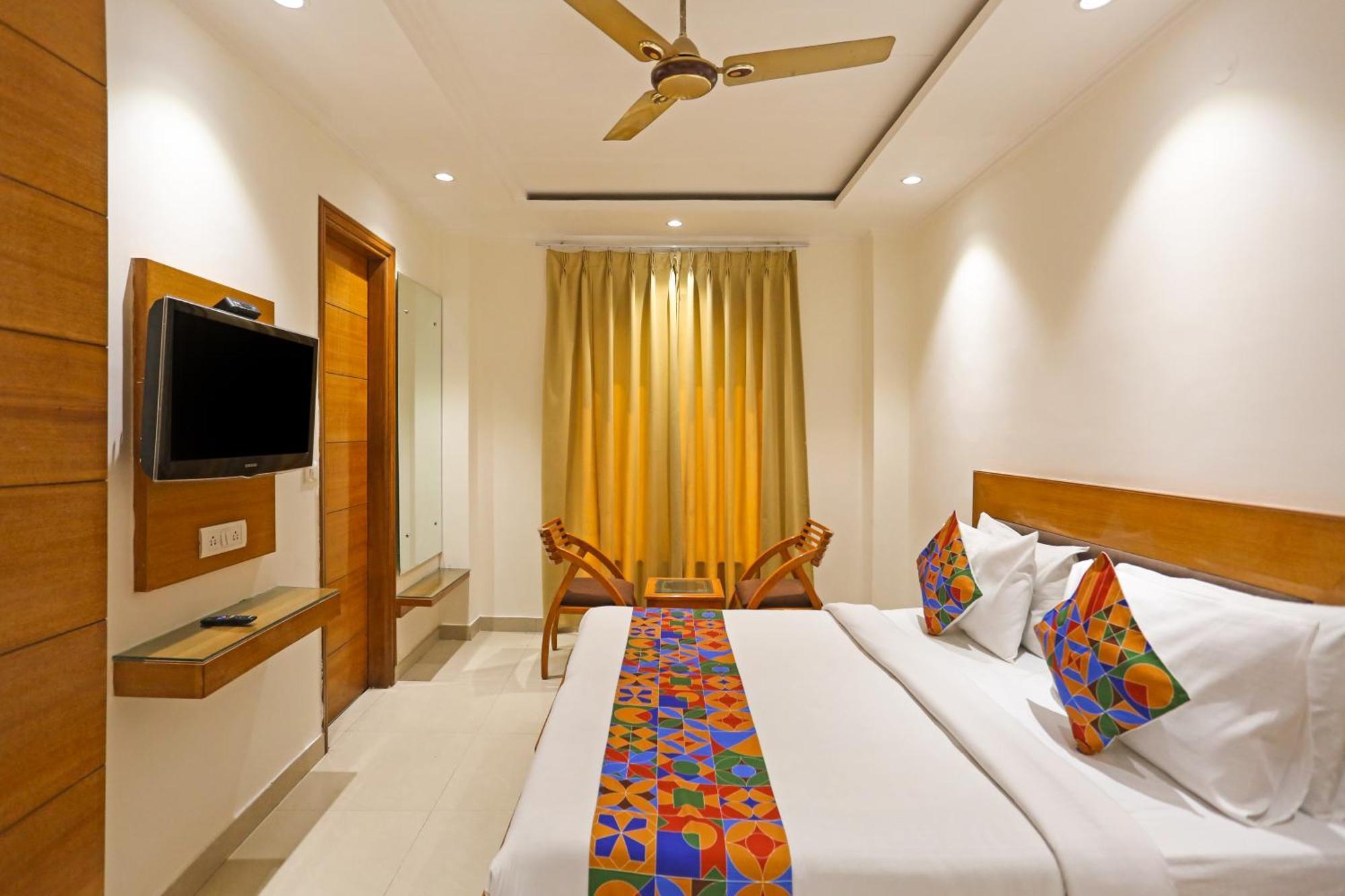 Hotel Fortuner, Karol Bagh, New Delhi Luaran gambar