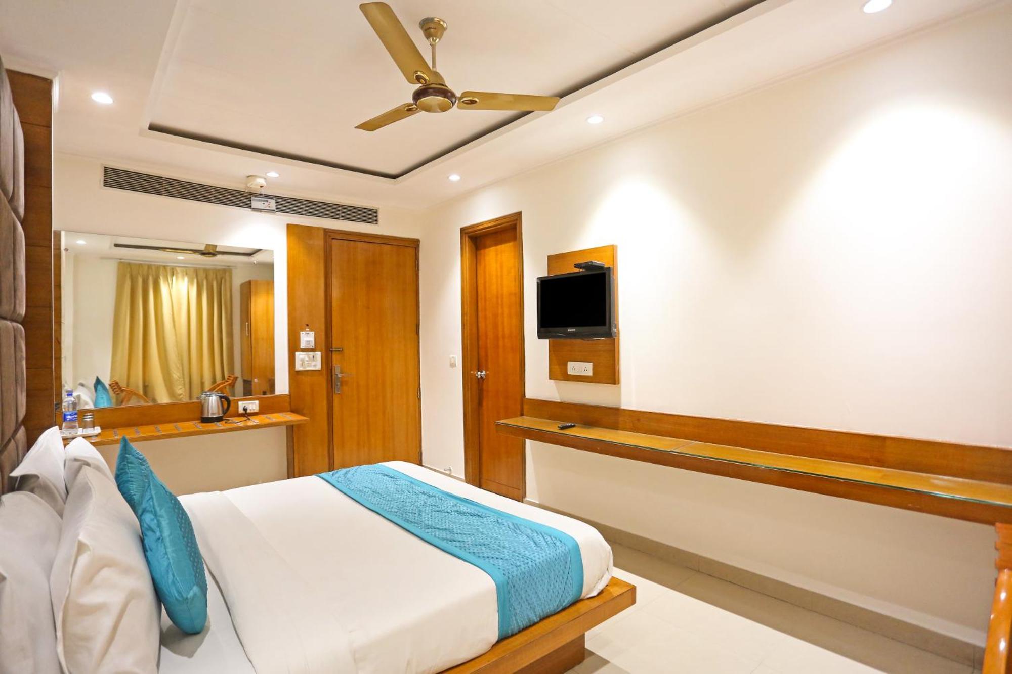 Hotel Fortuner, Karol Bagh, New Delhi Luaran gambar