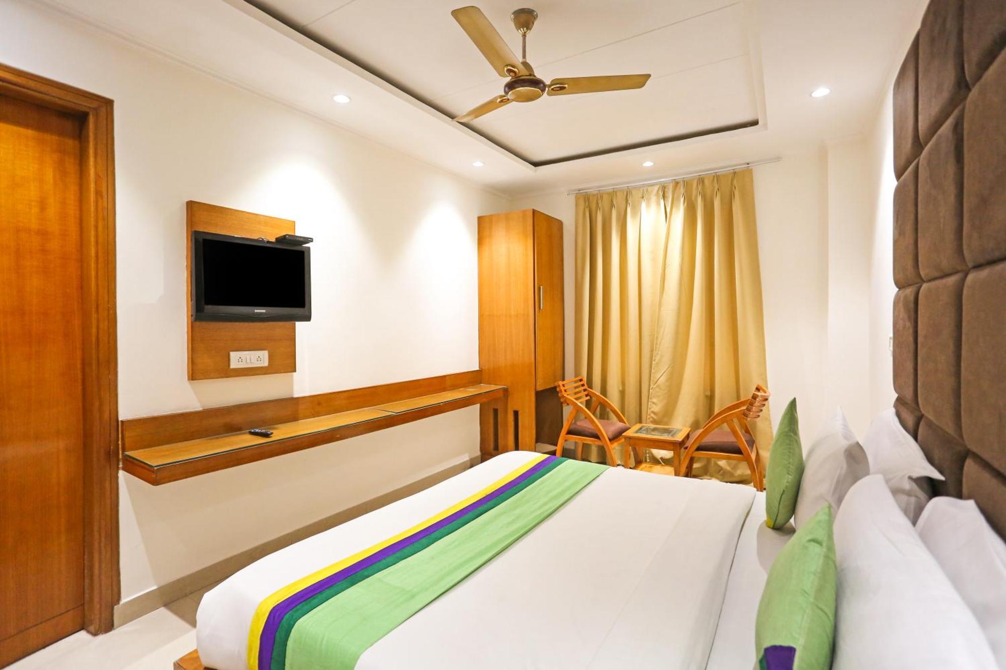 Hotel Fortuner, Karol Bagh, New Delhi Luaran gambar