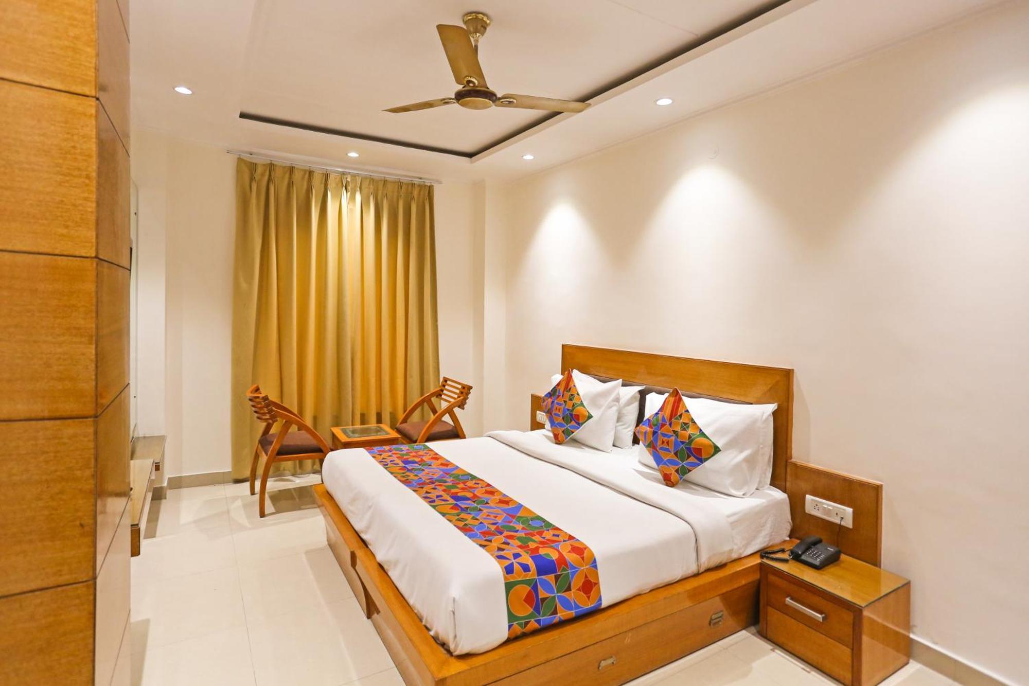Hotel Fortuner, Karol Bagh, New Delhi Luaran gambar