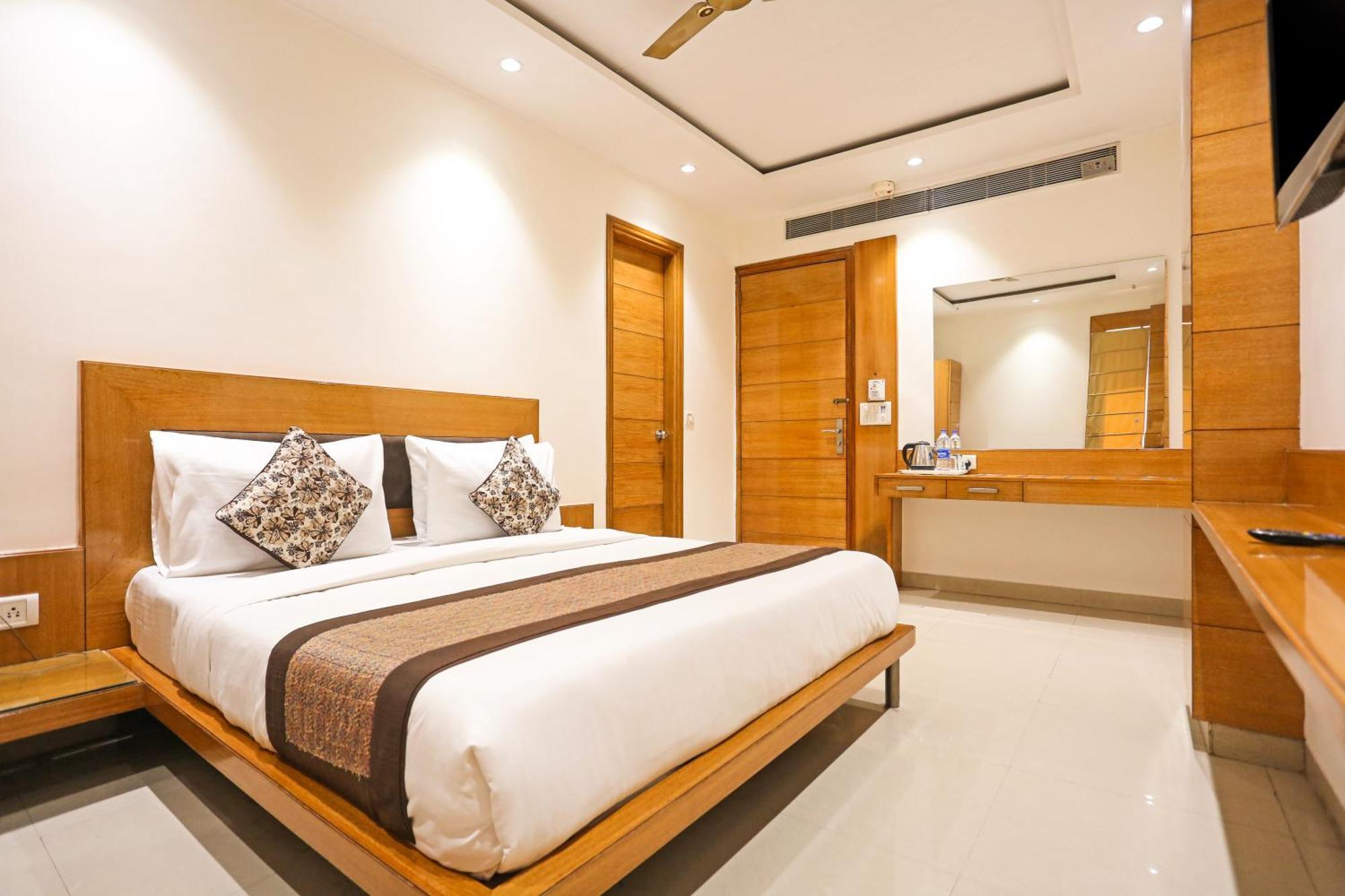 Hotel Fortuner, Karol Bagh, New Delhi Luaran gambar