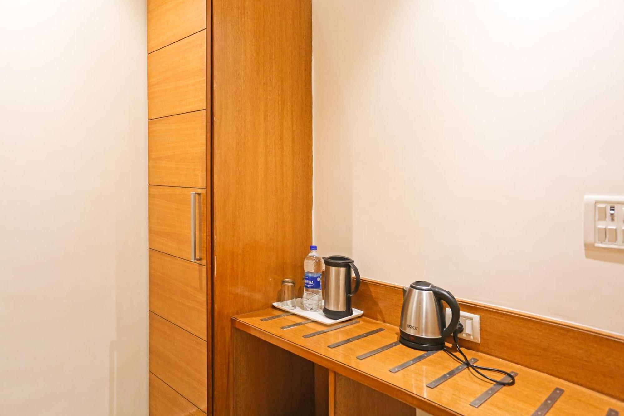 Hotel Fortuner, Karol Bagh, New Delhi Luaran gambar