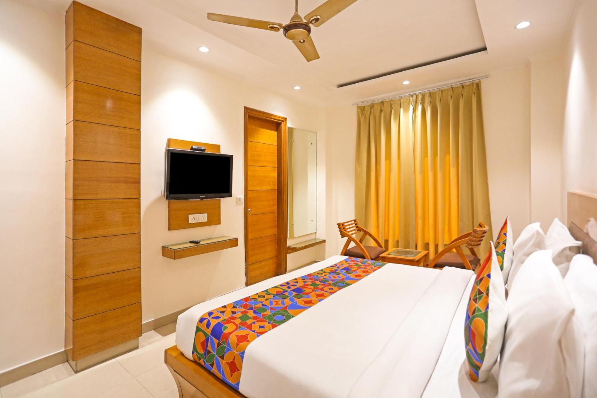 Hotel Fortuner, Karol Bagh, New Delhi Luaran gambar